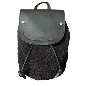 2/$15 Ardene Black Sherpa Mini Backpack NWT